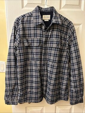 Boston Traders Navy & White Plaid lined Flannel Overshirt